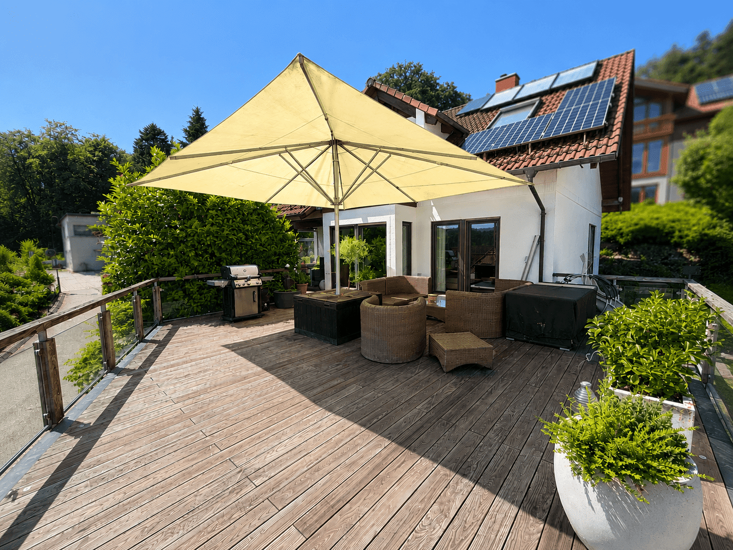 Hoch hinaus- Einfamilienhaus mit Schwarzwaldblick zum Verlieben – Energieeffizient und erholsam!, 75399 Unterreichenbach