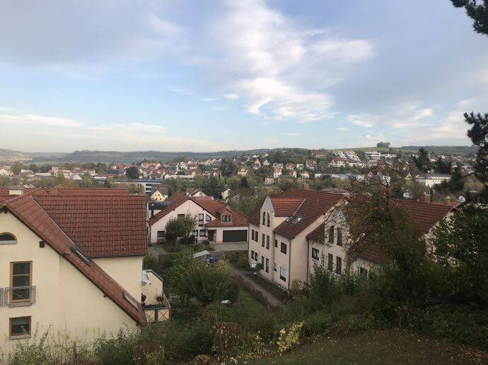 3,5-Zimmer-Wohnung in zentraler, ruhiger Lage mit Balkon, 97980 Bad Mergentheim