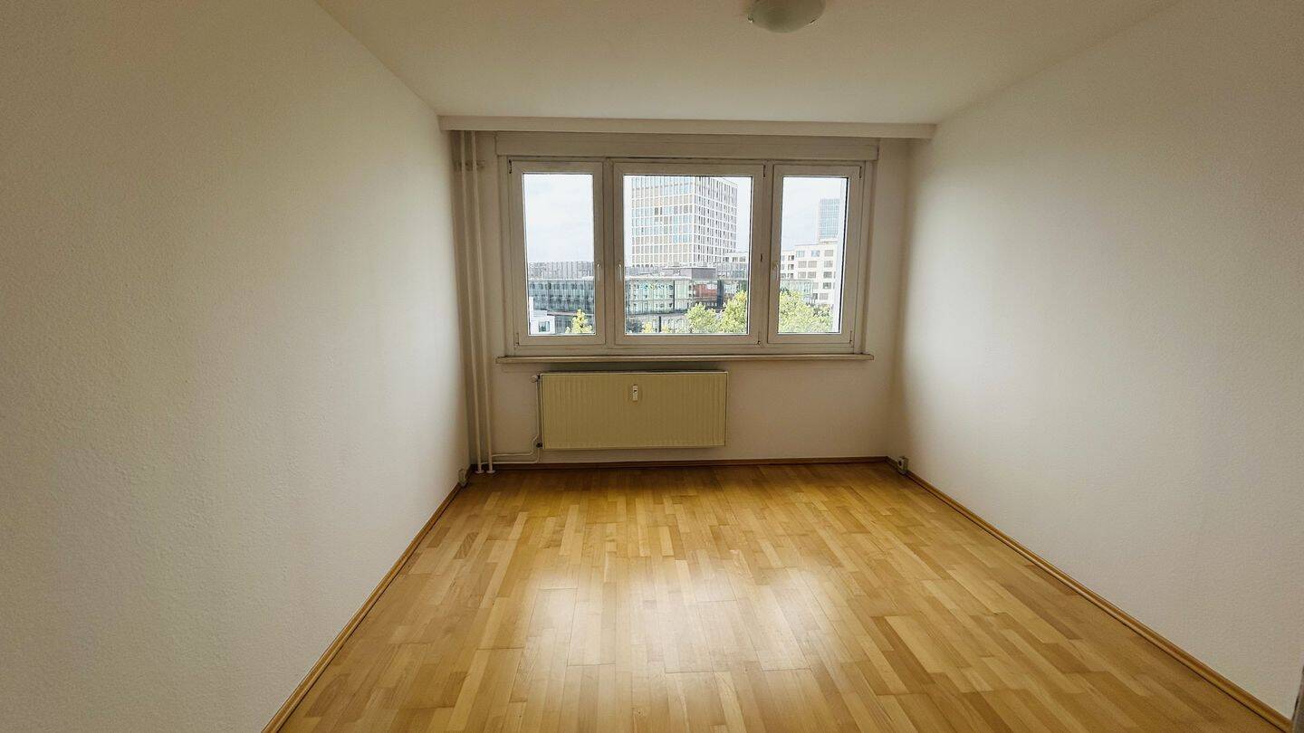Sofort bezugsfrei | 47 m² mit Weitblick im 10. Stock von Berlin-Mitte, 10179 Berlin (Mitte)