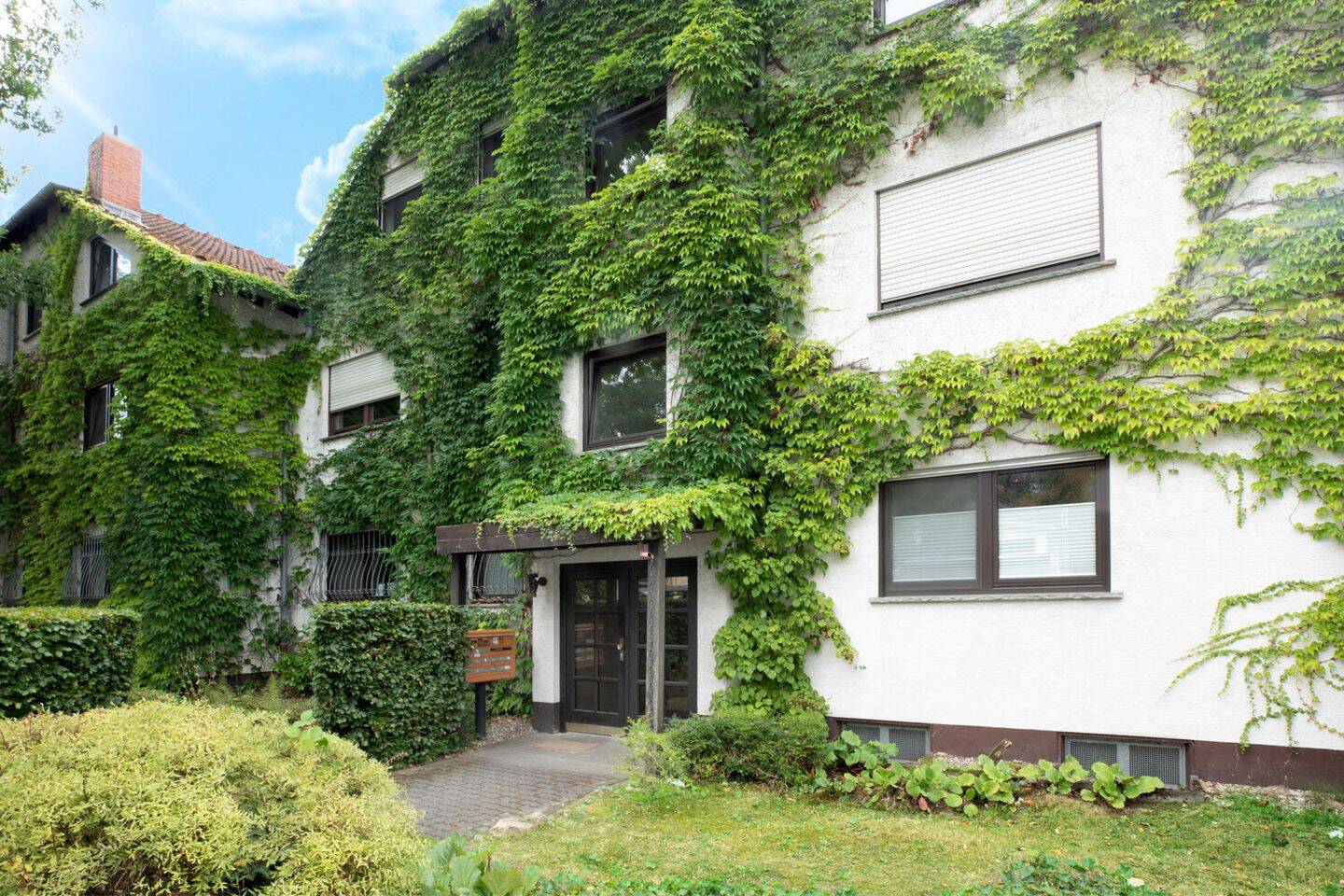 Großzügige Zweizimmerwohnung mit Balkon in idyllischer Lage am Waldrand – 63128 Dietzenbach – Bild 1 von 1