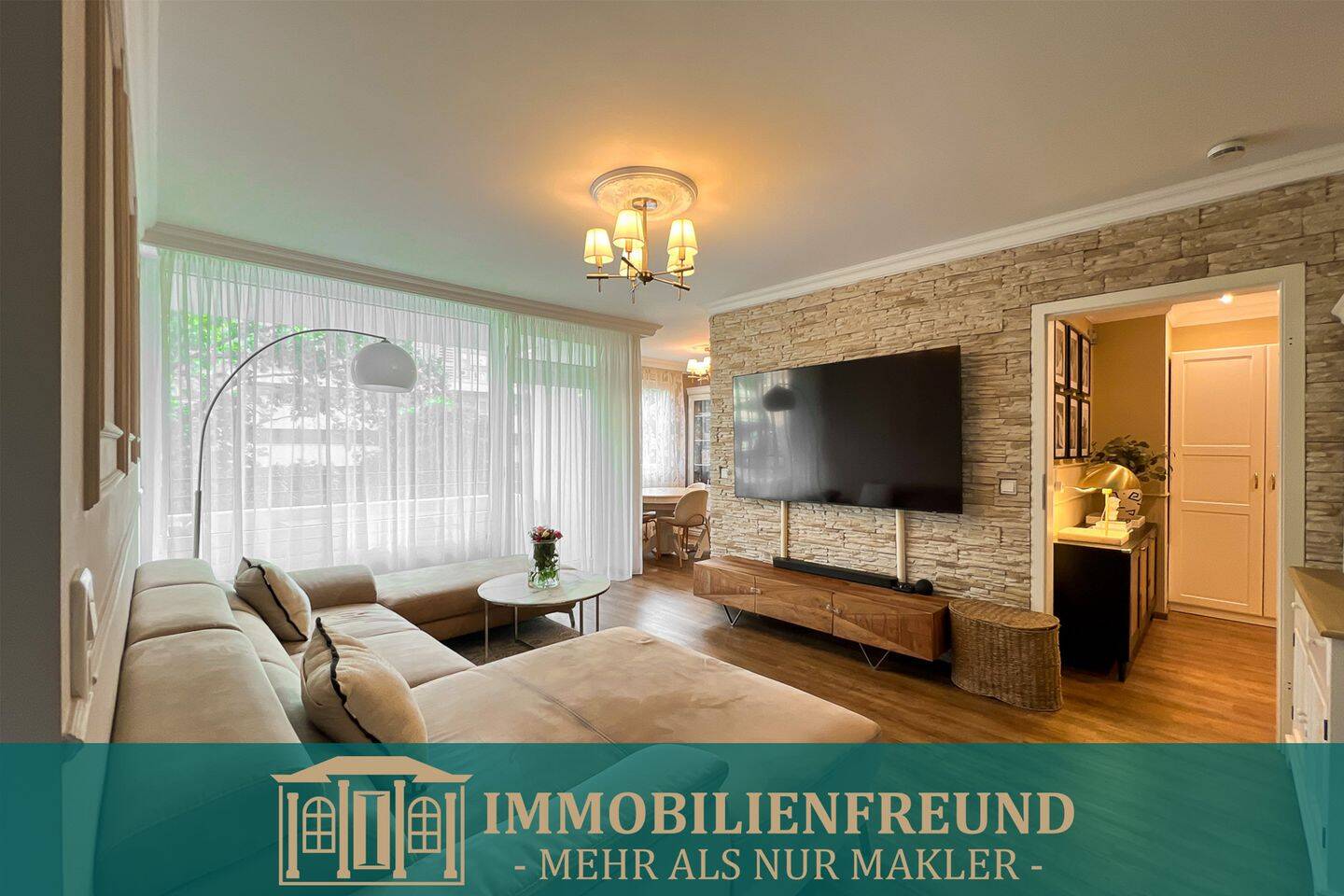 Eine wie keine! 3-Zimmer-Wohnung inkl. 2 TG-Stellplätze und hochwertiger Einbauküche, 42119 Wuppertal (Elberfeld)