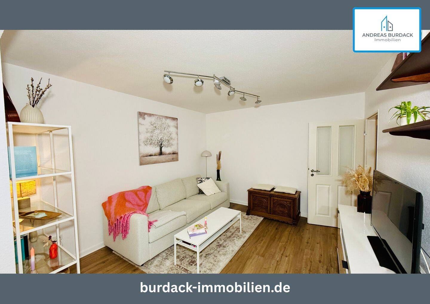 Pempelfort-Klassiker: 2-Zi.-Wohnung mit doppeltem Balkon, 40477 Düsseldorf (Derendorf Golzheim Pempelfort)