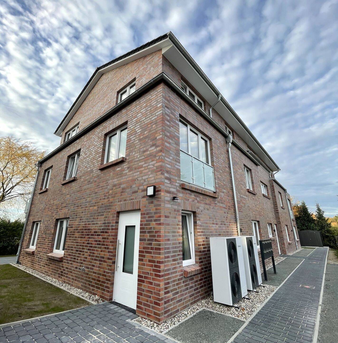 Helle 3-Zimmer-Wohnung im Erdgeschoss mit Terrasse