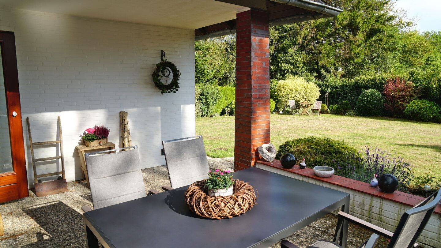 Einfamilienhaus zur Miete – Komfortables Wohnen mit Sauna, Kamin und Garten in Süderbrarup, 24392 Süderbrarup