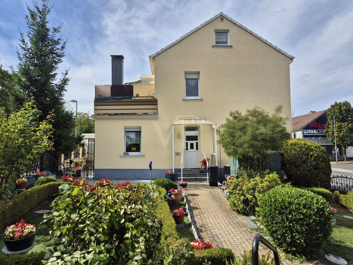 Zentral gelegenes Ein- Zweifamilienhaus, 58675 Hemer