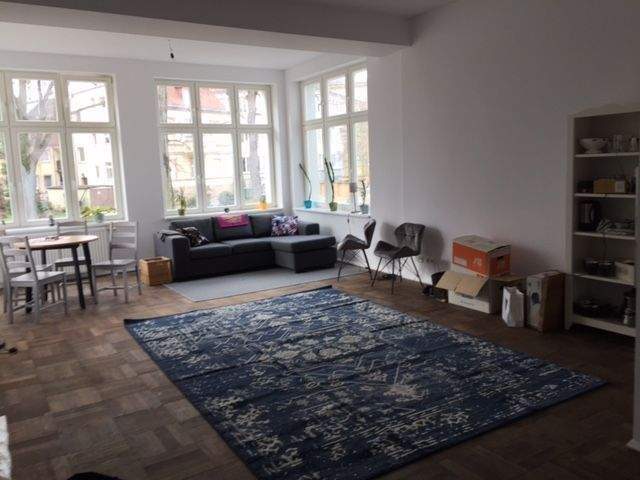 Luckau, Nordpromenade Möbliert, HP, sehr großes helles Zimmer mit Bad und offener Kü, 54 qm, 698,- warm inkl. mit Parkett etc., 15926 Luckau