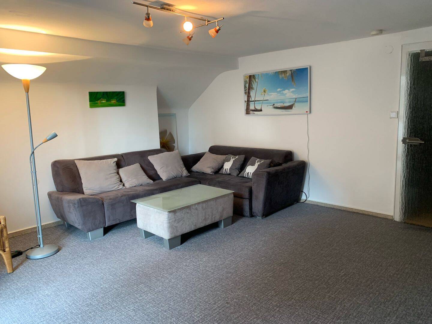 Schöne 2-Zimmer Wohnung befristet zu vermieten, 64625 Bensheim