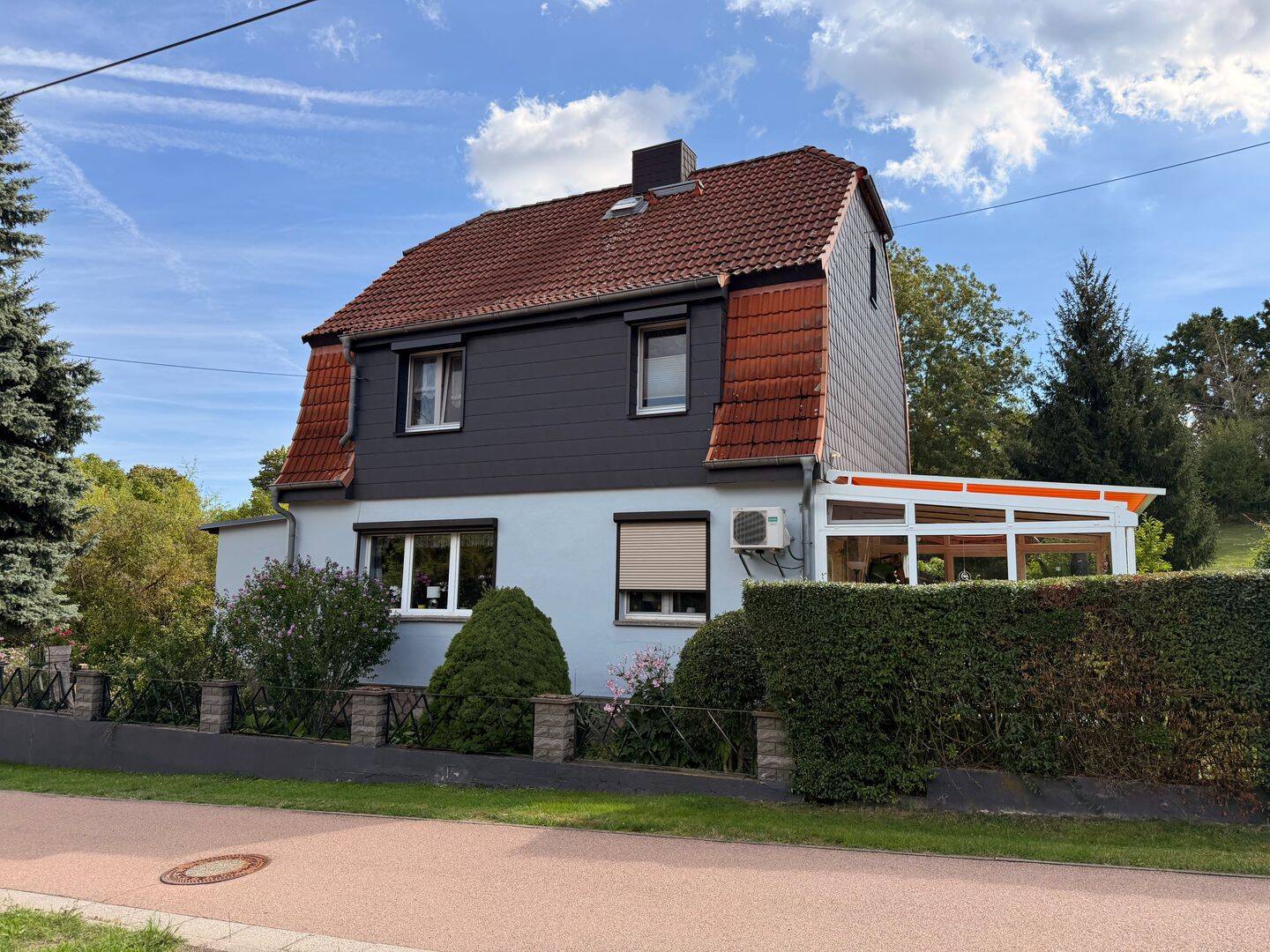 Gepflegtes Einfamilienhaus auf 1.560 m² Grundstück in ruhiger Lage von Herigsdorf, 6313 Hergisdorf