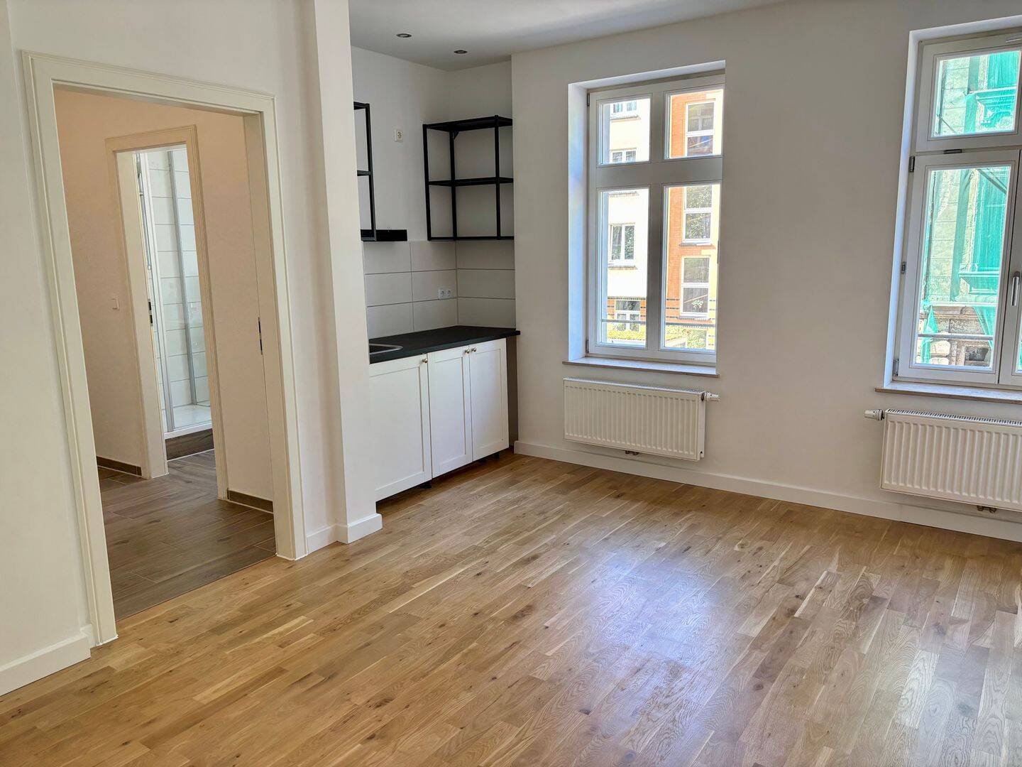 Frisch renoviertes 1-Zimmer-Apartment in Leipzig – sofort bezugsfrei!, 4315 Leipzig (Neustadt-Neuschönefeld Sellerhausen-Stünz Volkmarsdorf)
