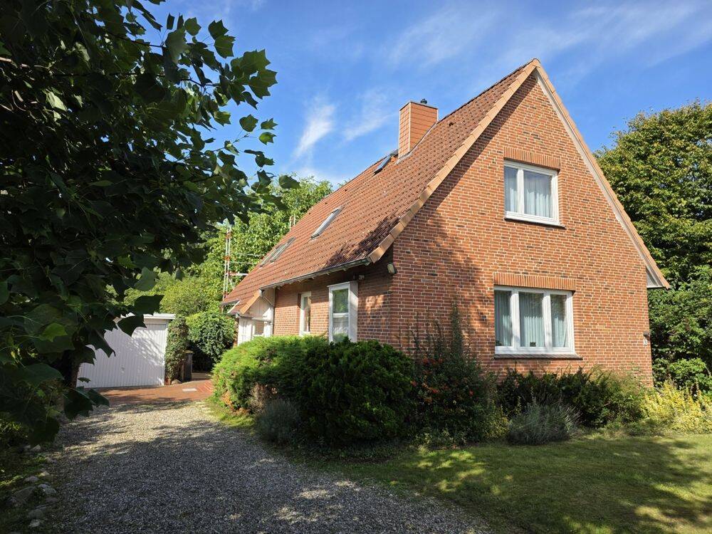 Familien willkommen! Sehr gepflegtes Einfamilienhaus mit tollem Garten!, 23843 Bad Oldesloe