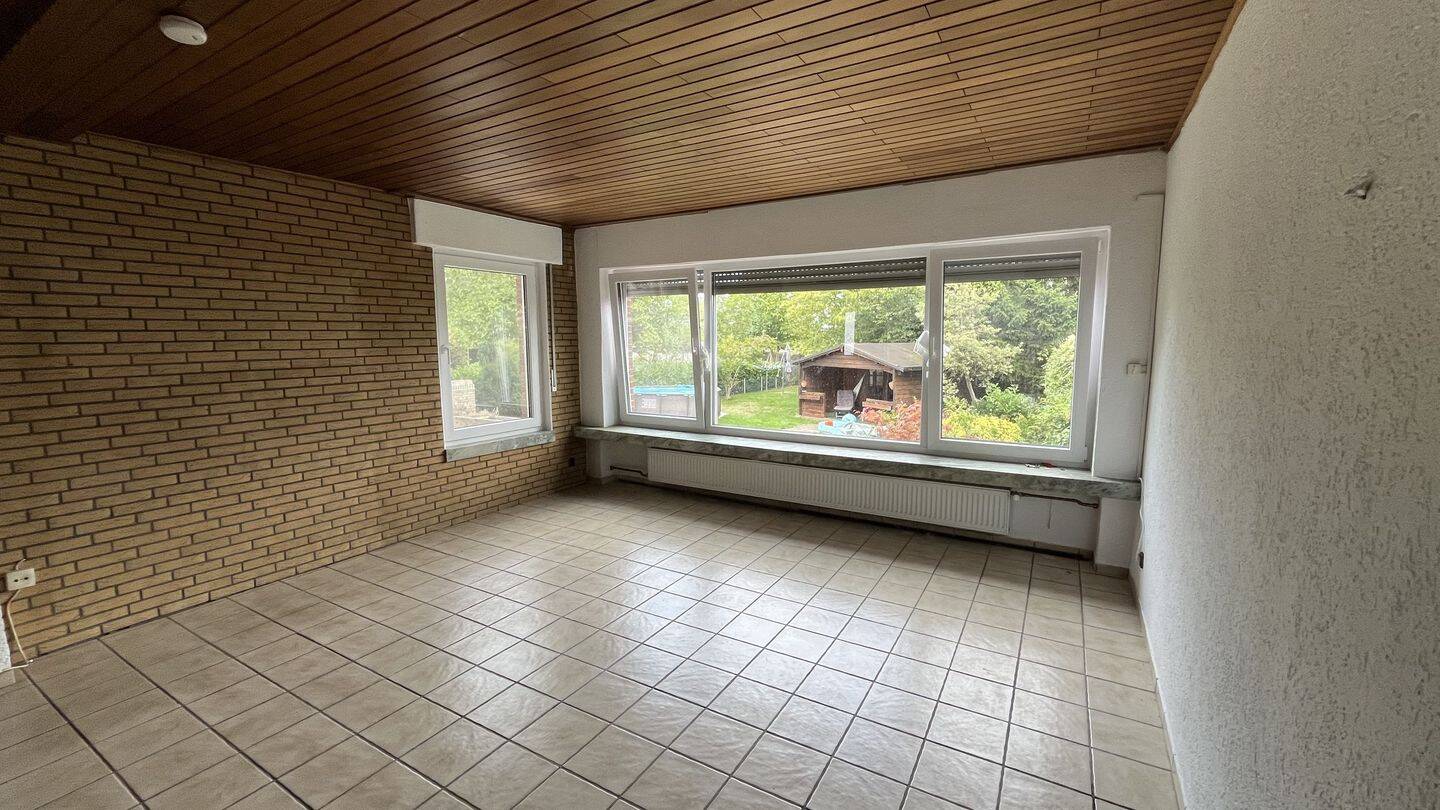 Grüne Idylle trifft modernen Wohnkomfort: 3-Zimmer-Wohnung mit Traumgarten, Gartenhaus und Pool, 49074 Osnabrück (Gartlage Innenstadt)