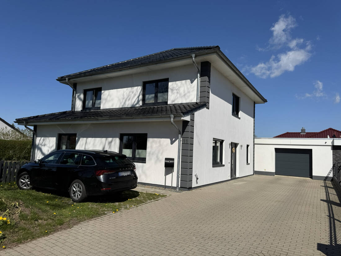 Sorgenfrei einziehen! Großzügiges modernes Einfamilienhaus in ruhiger Lage!, 25712 Hochdonn