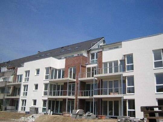 3-Zimmer-Wohnung mit Balkon und PkW-Stellplatz, 24534 Neumünster (Innenstadt)