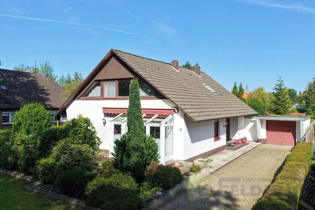 Gemütliches Einfamilienhaus mit viel Platz und Potenzial in zentraler und ruhiger Lage von Hesel!, 26835 Hesel