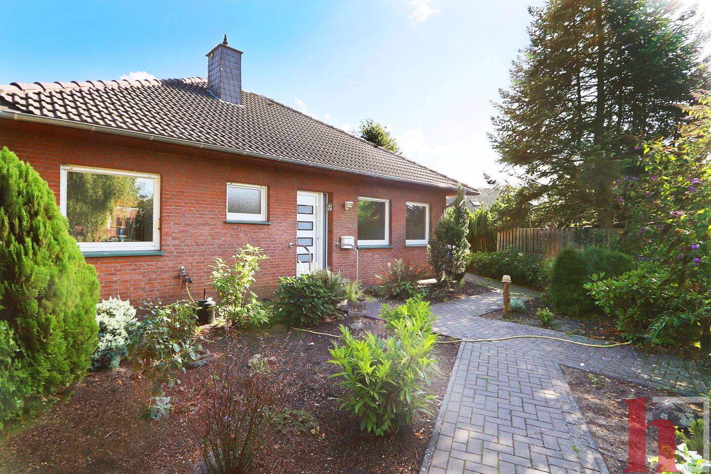 Reihen-Bungalow (Endhaus) in bevorzugter Wohnlage von Lohne, 49393 Lohne (Oldenburg)