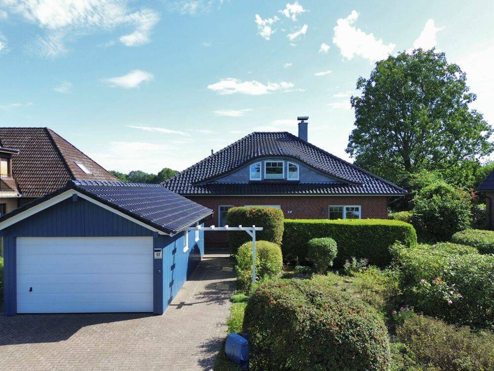 Viel Platz zum Wohlfühlen! Großzügiges Einfamilienhaus auf schönem Grundstück, 27386 Kirchwalsede