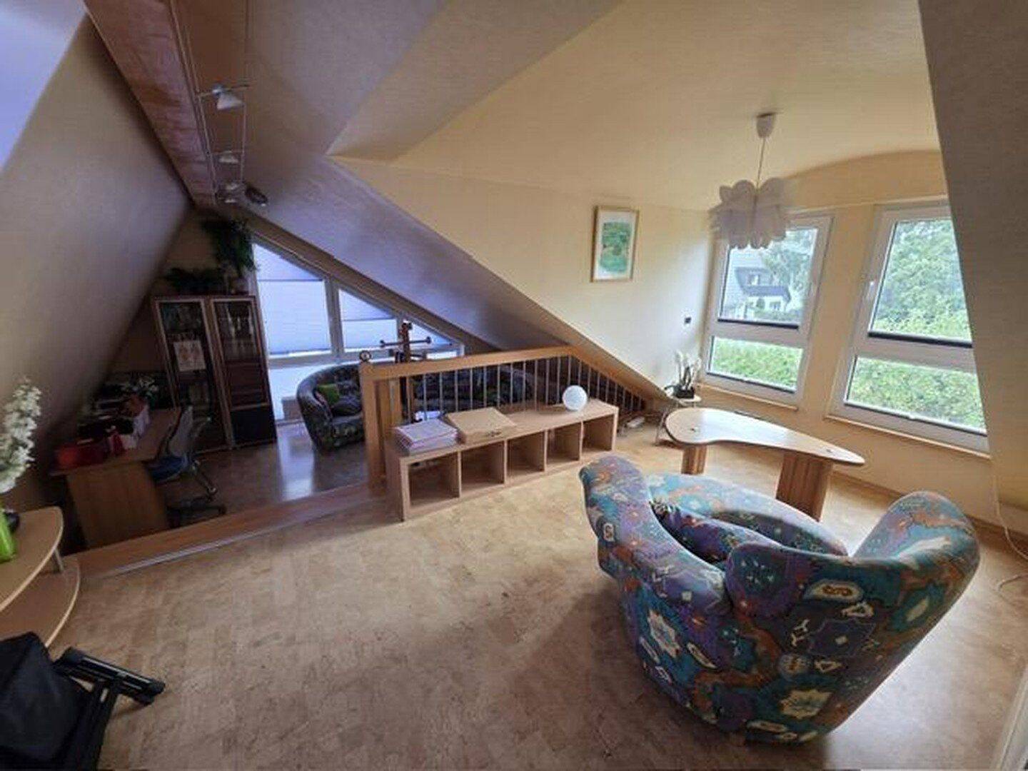 Studiohaus in bester Lage mit grossem Grund, 90530 Wendelstein