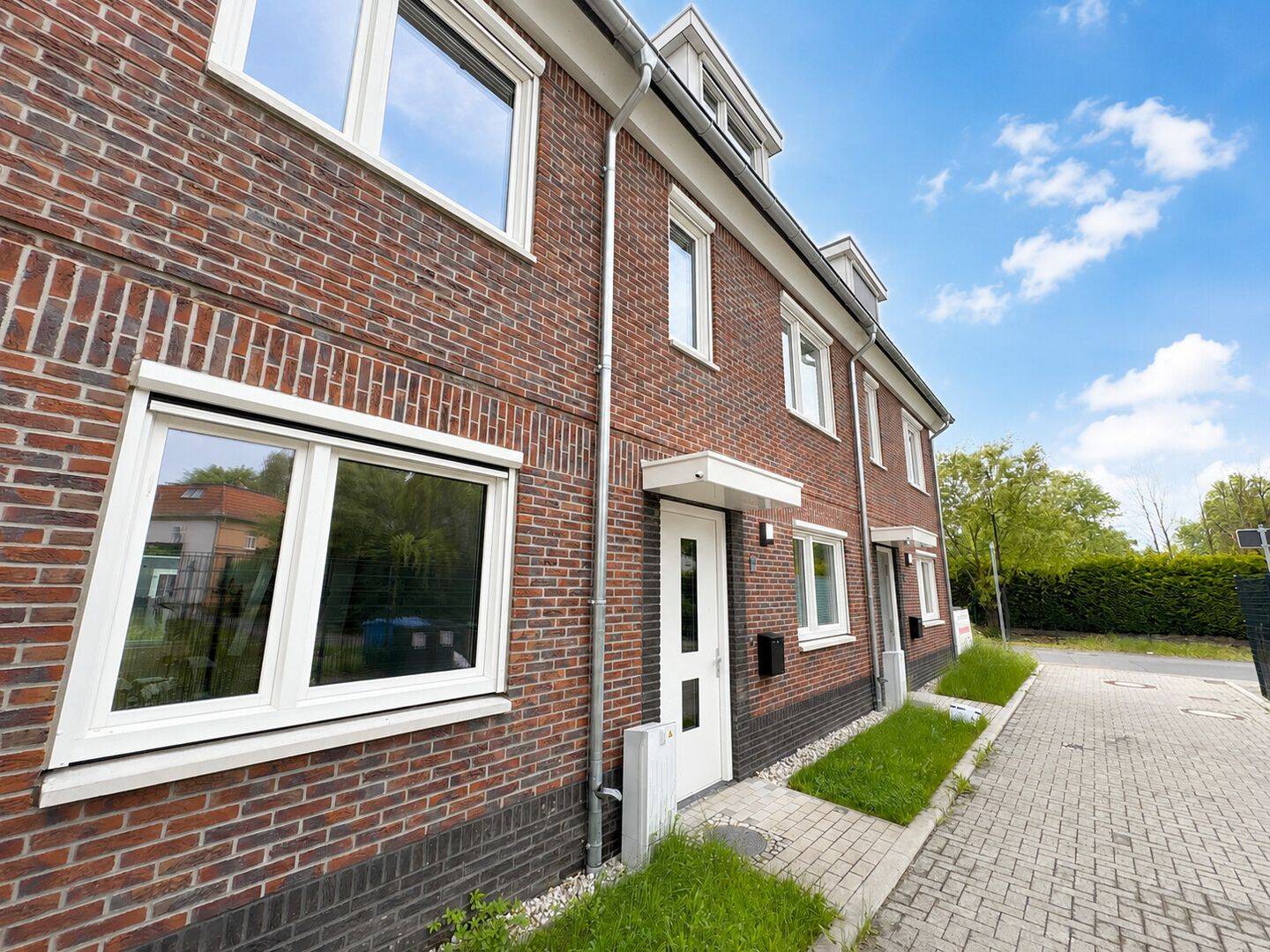 Modernes Reihenhaus im grünen Speckgürtel von Leipzig, 4509 Krostitz