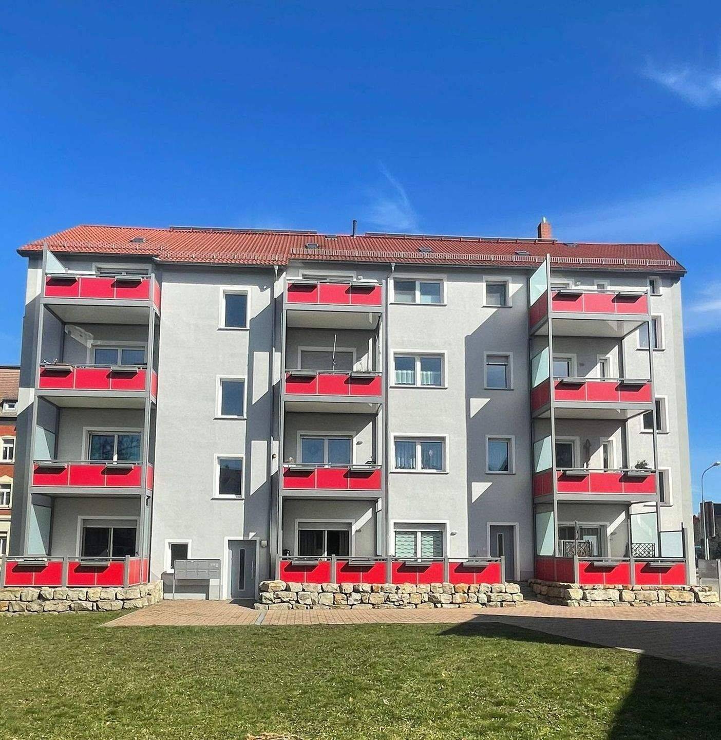 Zentrumsnahe 3-Zimmer-Wohnung mit Balkon, 7607 Eisenberg