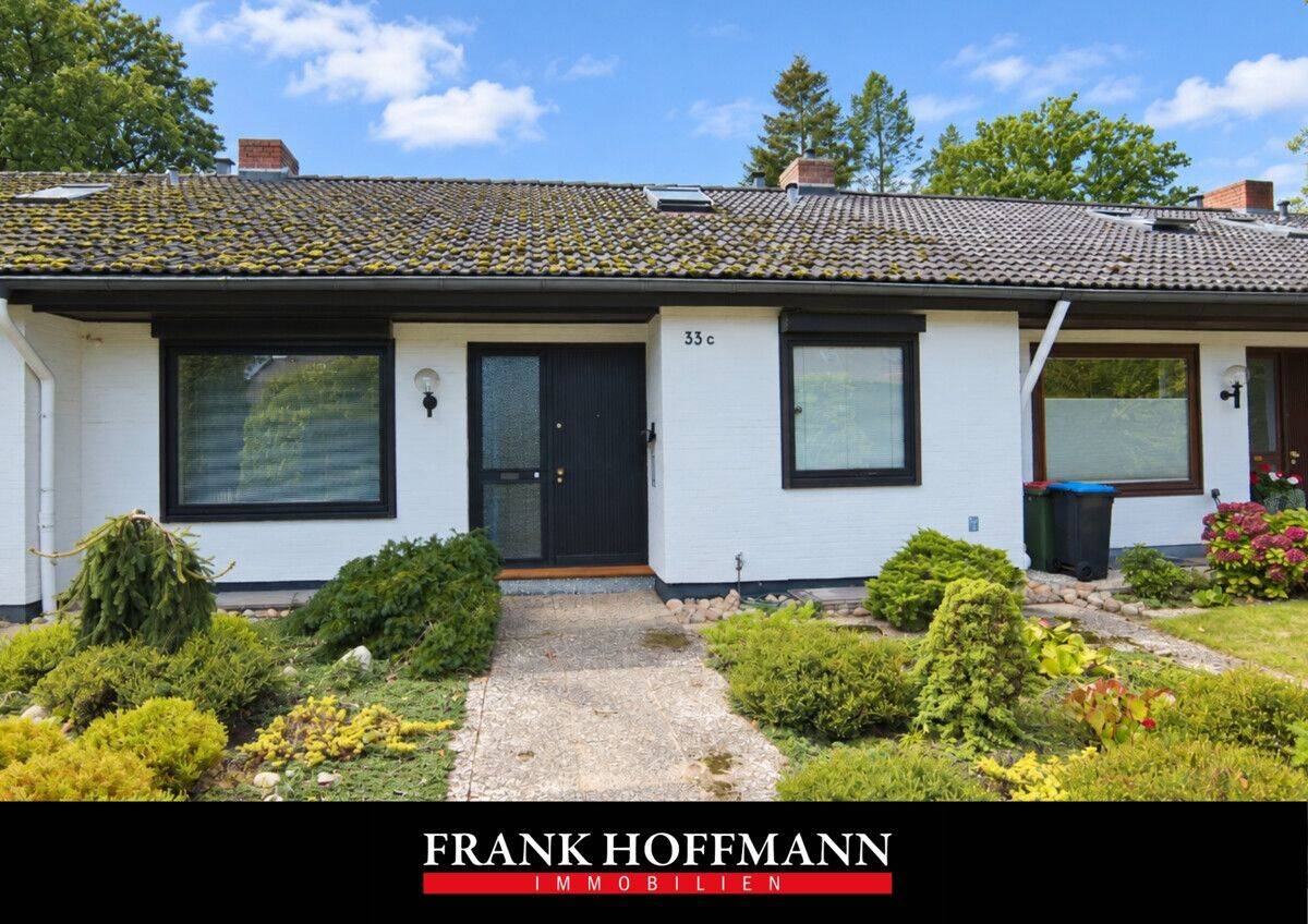 Gepflegtes Reihenhaus mit Garage in Hamburg-Volksdorf, 22359 Hamburg (Wandsbek Bergstedt Rahlstedt Volksdorf)