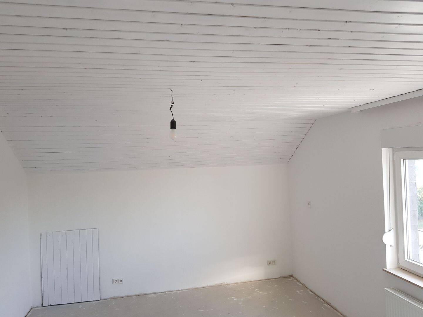 Dachgeschoßwohnung mit Balkon, 53881 Euskirchen
