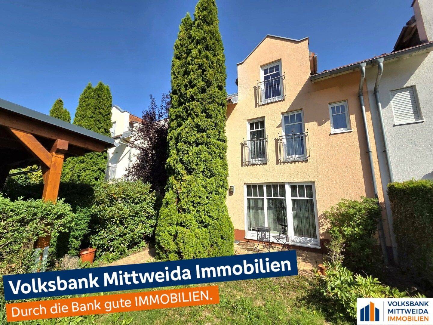 Attraktive Doppelhaushälfte mit zwei Terrassen, Carport und schönem Ausblick!, 9221 Neukirchen/Erzgeb.