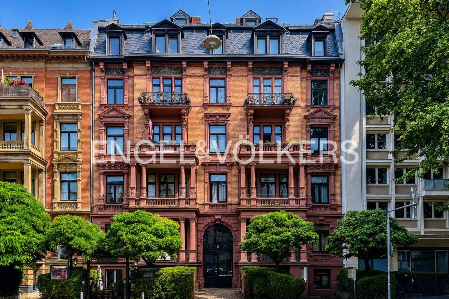 Historische Eleganz trifft modernen Wohnkomfort – Gründerzeitwohnung in Wiesbaden, 65185 Wiesbaden (Wiesbaden)