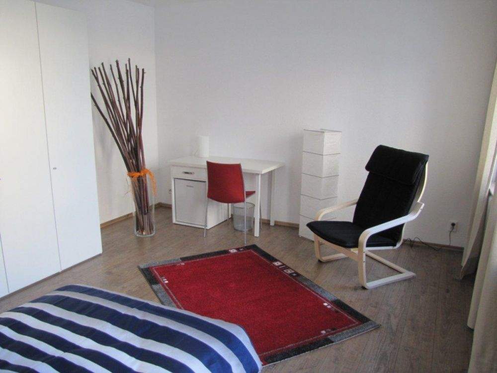 Wohlfühl- WG- Zimmer in ruhiger, zentrumsnaher Lage in Saarbrücken, 66117 Saarbrücken