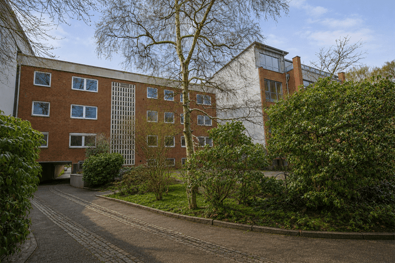 Helle 3-Zimmer-Wohnung in gewachsener Lage von Hamburg-Volksdorf – mit Balkon, Kamin und Stellplatz!, 22359 Hamburg (Wandsbek Bergstedt Rahlstedt Volksdorf)
