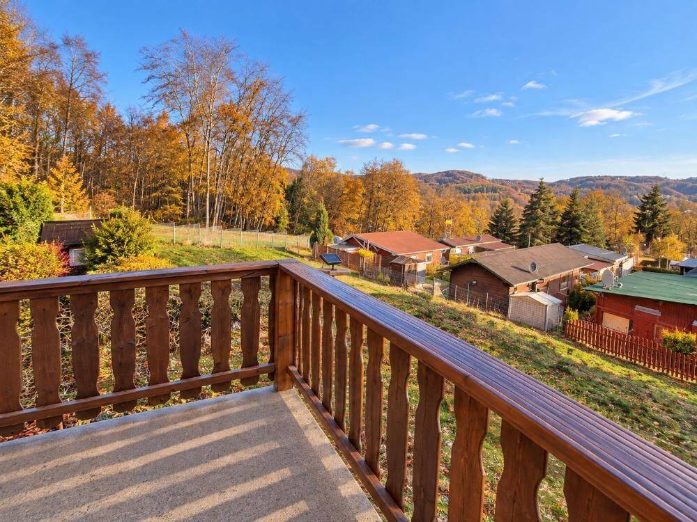 WINDECK-Dattenfeld | Gepflegtes Wochenendhaus – tolle Aussicht inklusive, 51570 Windeck