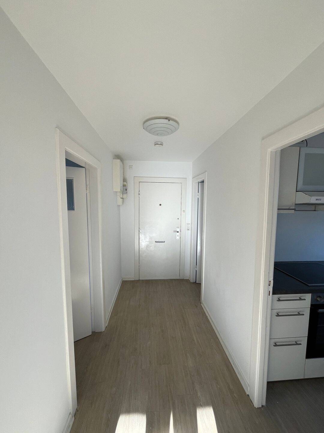 Hamburg Stelligen – zentral gelegene 3 Zimmer Dachgeschosswohnung, 22527 Hamburg (Eimsbüttel Eidelstedt Lokstedt Stellingen)