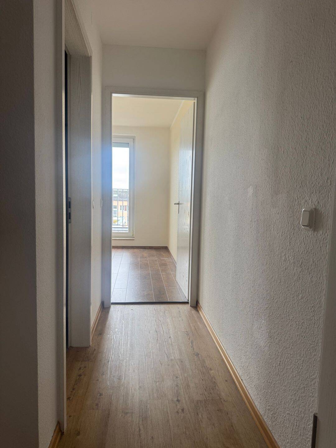 Drei Ebenen, ein Zuhause – Maisonette mit Tiefgaragenstellplatz in Pankow, 13127 Berlin (Pankow)
