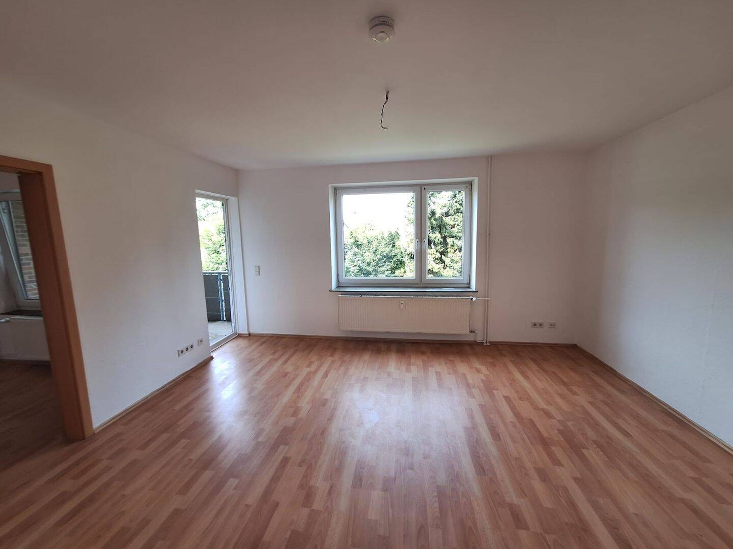 2 Zimmer mit Balkon, 31303 Burgdorf