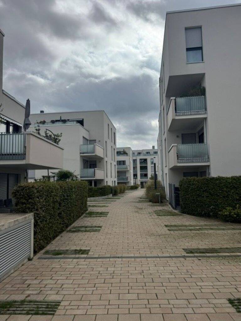 Bei VIVAWEST die Sonnenstrahlen auf dem eigenen Balkon genießen., 41063 Mönchengladbach (Eicken Großheide Stadtmitte Windberg)