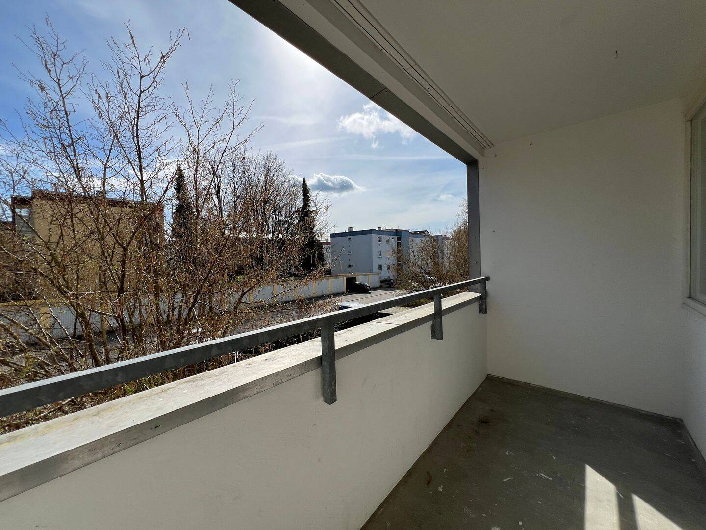 +++ AB SOFORT! Einraumklassiker mit sep. Küche & Loggia +++, 84478 Waldkraiburg