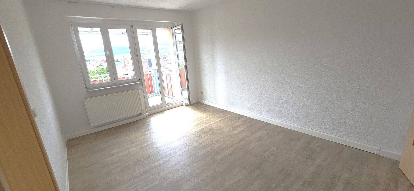 Ruhiges städtisches Wohnen mit Sonne und Aussicht, 99706 Sondershausen