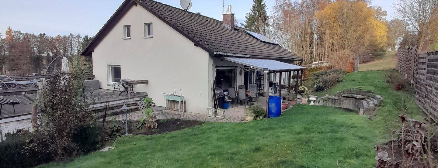 Bungalow Ortsrand mit ausgebautem Untergeschoß, 95191 Leupoldsgrün