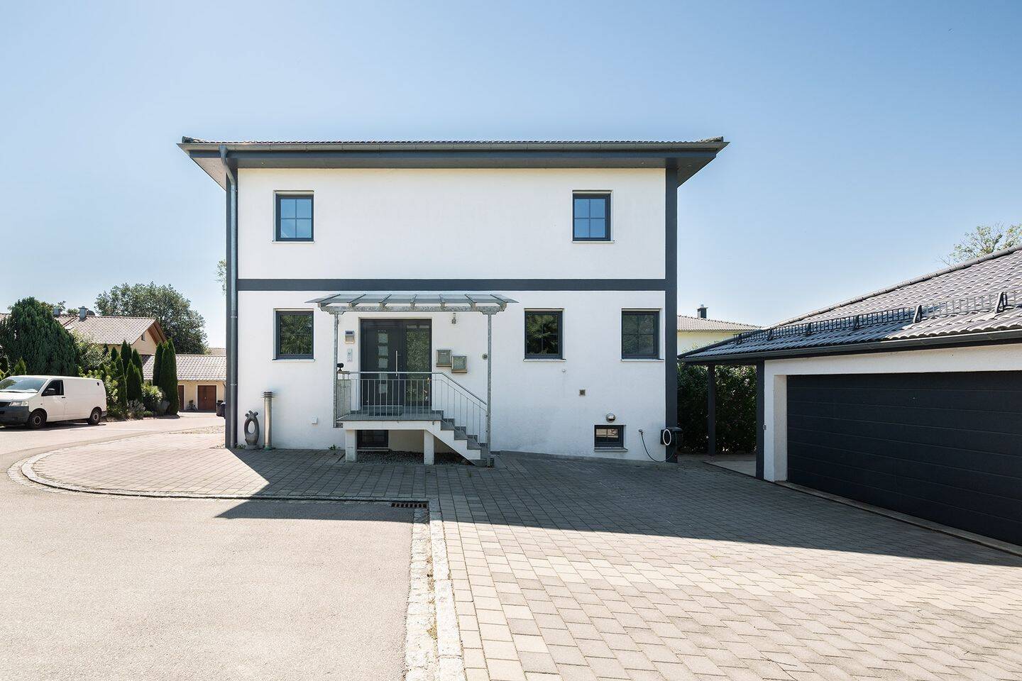 Ihr Rückzugsort im Grünen, energieeffizient mit viel Raum zum Leben, Haus im Haus in Kirchberg, 84434 Kirchberg