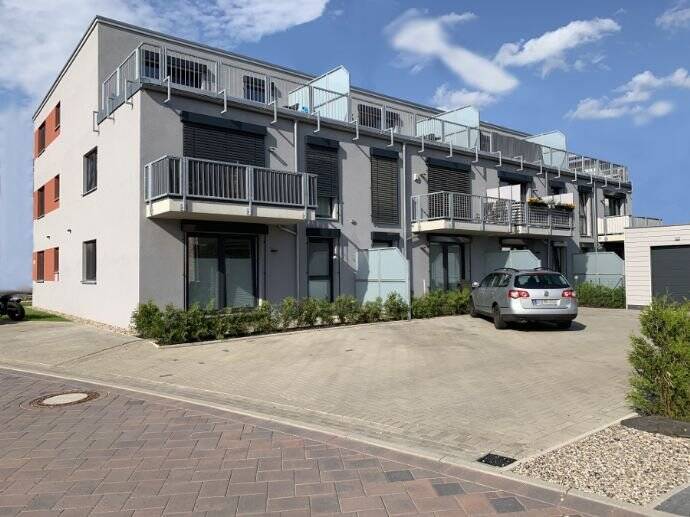 Moderne 2,5  Zi.-Neubauwohnungen im Passivhaus-Standard mit großer Dachterrasse!!! Ohne Courtage!  Heizkosten 15,00 pro Monat!!, 24568 Kaltenkirchen