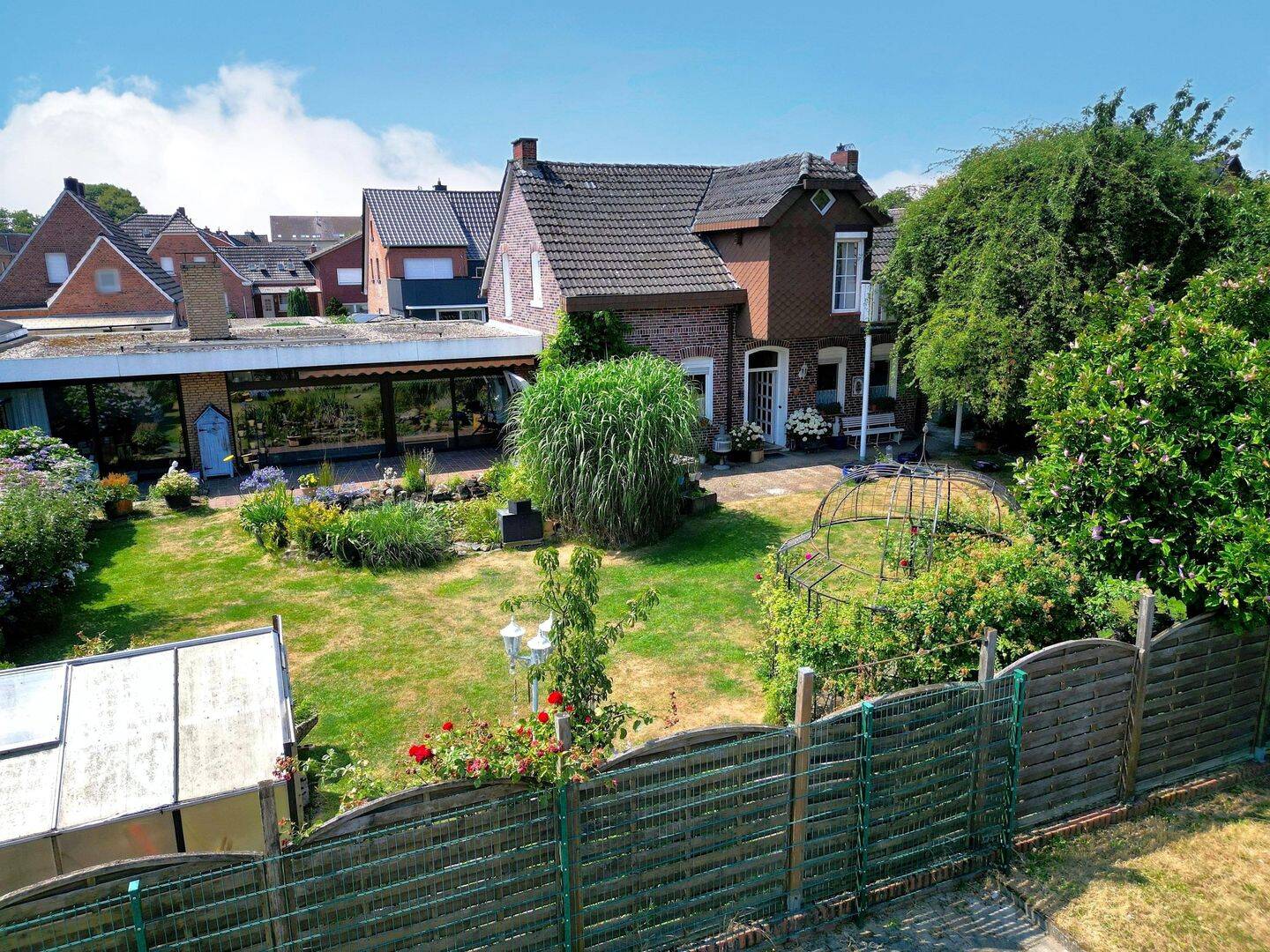Ruhig wohnen. Stadtnah leben. Großzügiges Einfamilienhaus in Emsdetten-Westum., 48282 Emsdetten