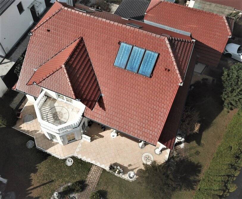 Extravagante Villa mit imposantem u. sehr ansprechendem Ambiente – bevorzugte Stadtrandlage, 94315 Straubing
