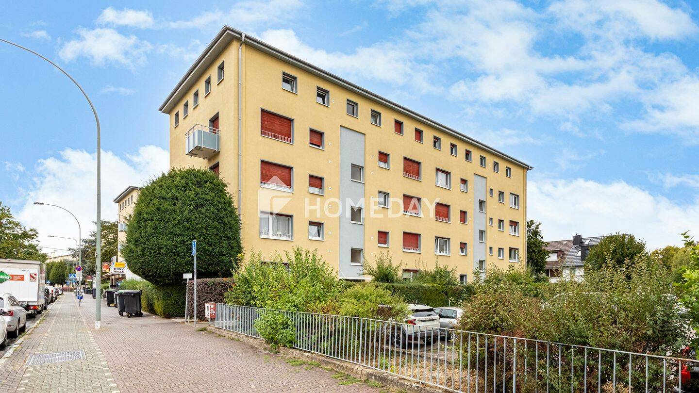 Renovierungsbedürftige & charmante 3-Zimmer-Wohnung mit 2 Balkone, 60431 Frankfurt am Main