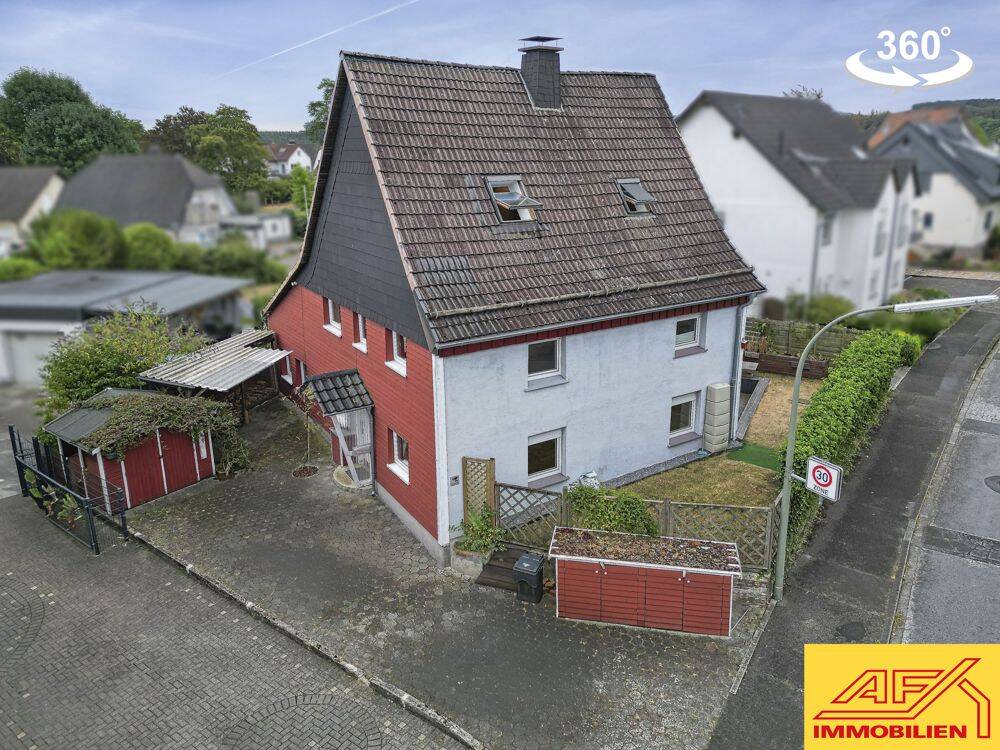 Einzigartiges EFH mit Terrasse und Garten in Arnsberg-Voßwinkel!, 59757 Arnsberg