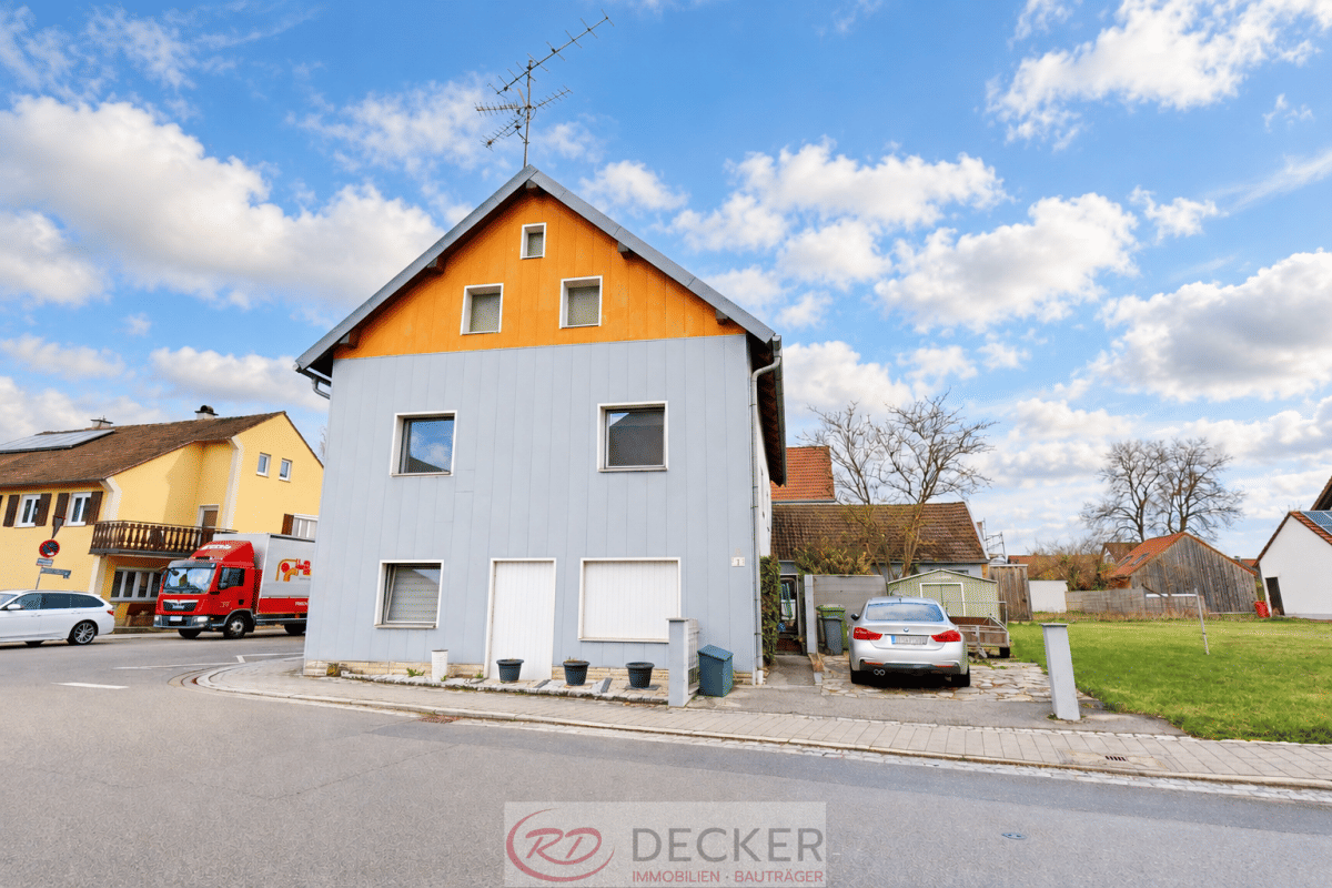Einfamilienhaus für Handwerker – gestalten, modernisieren, verwirklichen ++Decker Immobilien++, 93104 Sünching