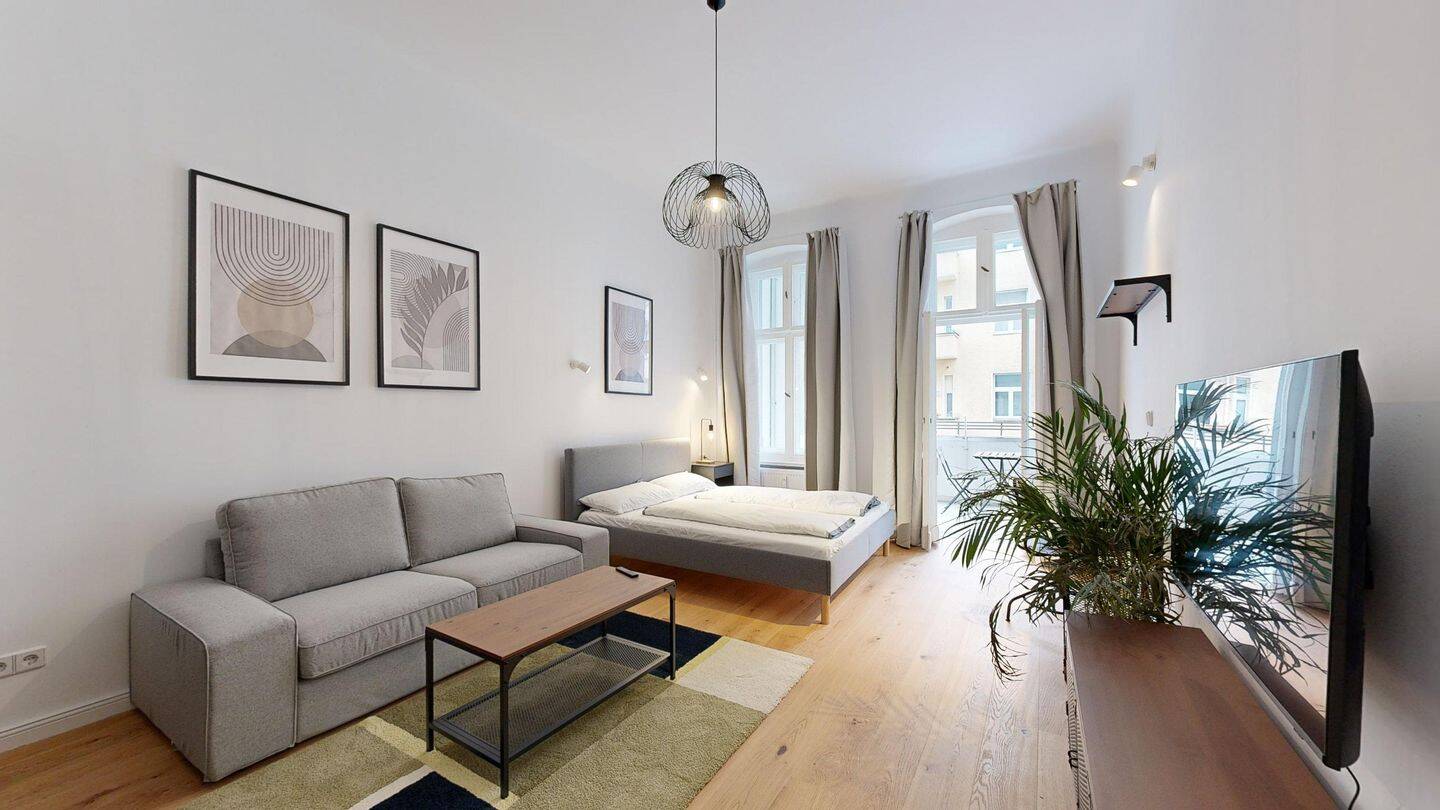 Brüsseler Kiez: Stilvolle 3-Zimmer-Wohnung mit Loggia – Einzug in einem Jahr, 13347 Berlin (Mitte Gesundbrunnen Wedding)