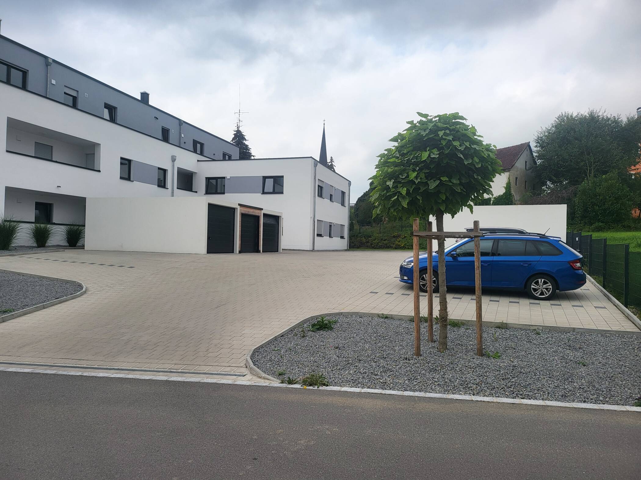 MODERN. NACHHALTIG. NATURNAH. Ihre neue 3-Zimmer-Eigentumswohnung Erdgeschoss in Triftern-Neukirchen, 84371 Triftern