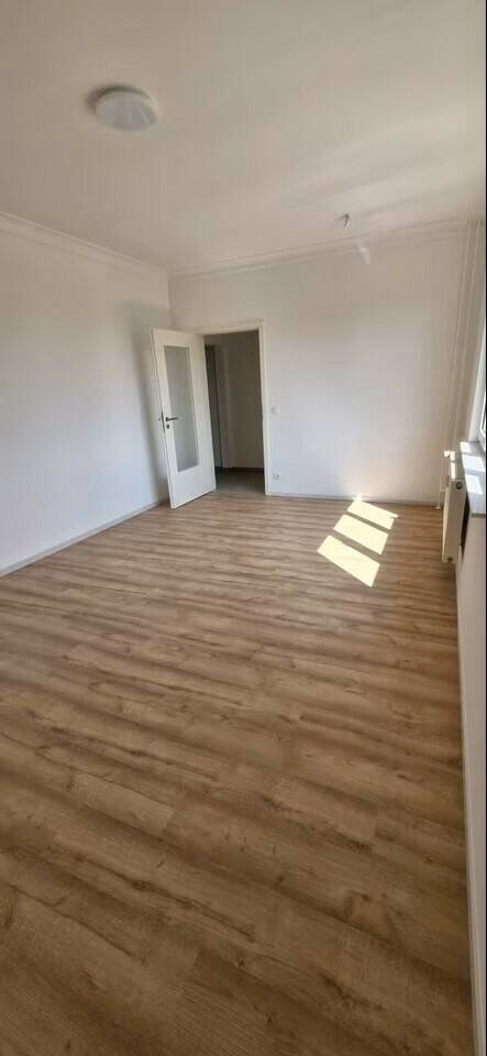 Attraktive, renovierte 2-Zimmer-Wohnung in der malerischen Oberlausitz., 2977 Hoyerswerda