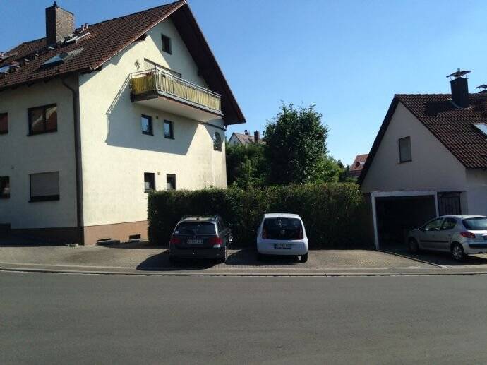 exlusive Dachgeschosswohnung mit Schlafebene und großem süd-west Balkon, 97078 Würzburg (Grombühl Lindleinsmühle Versbach)