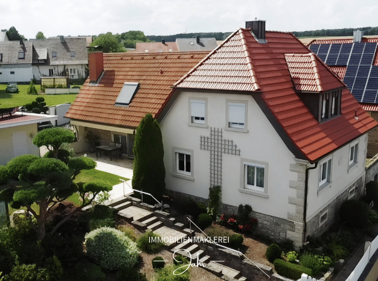 Sofort einziehen – Einfamilienhaus mit hochwertiger Ausstattung zum Wohlfühlen für die ganze Familie, 97440 Werneck