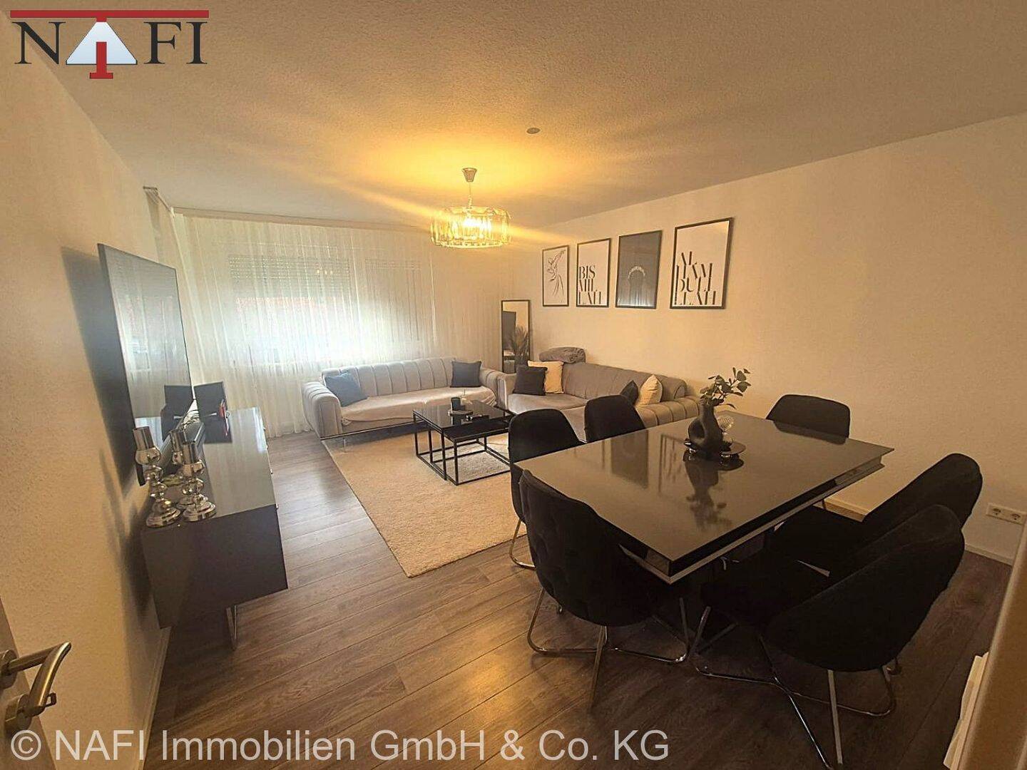 *Kernsanierte 4-Zimmer-Wohnung mit Moderne EBK und TG-Stellplatz*, 73066 Uhingen